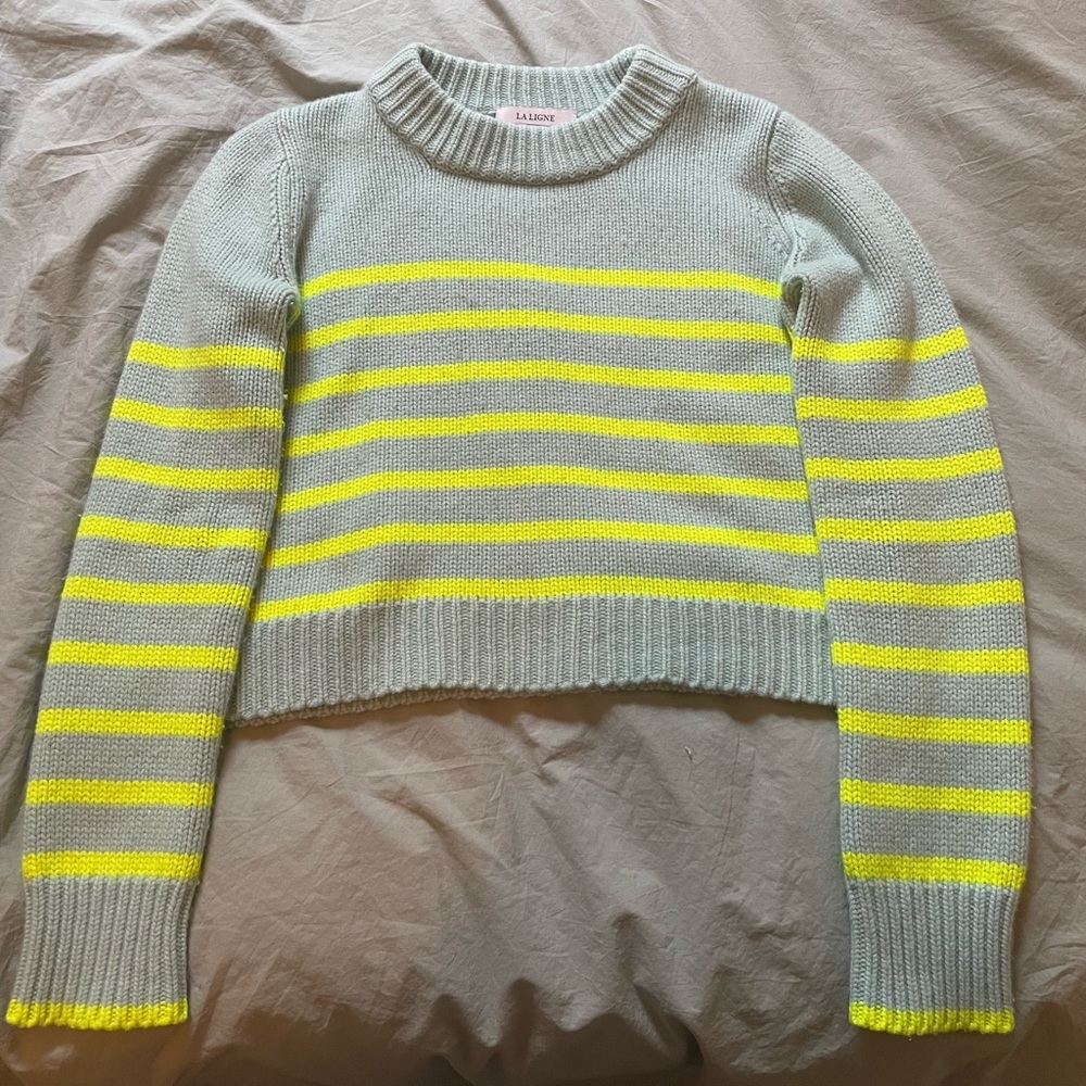 Super soft La Ligne cropped sweater!